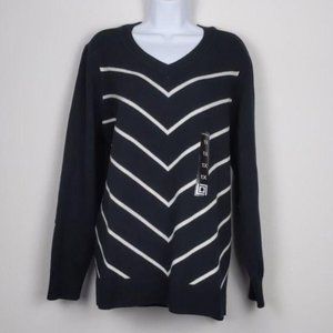 Liz Claiborne- Black & White V-neck sweater(NWT)